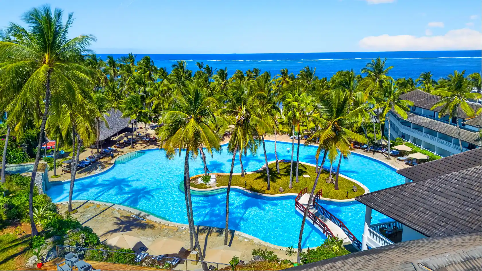 PrideInn Flamingo Beach Resort & Spa
