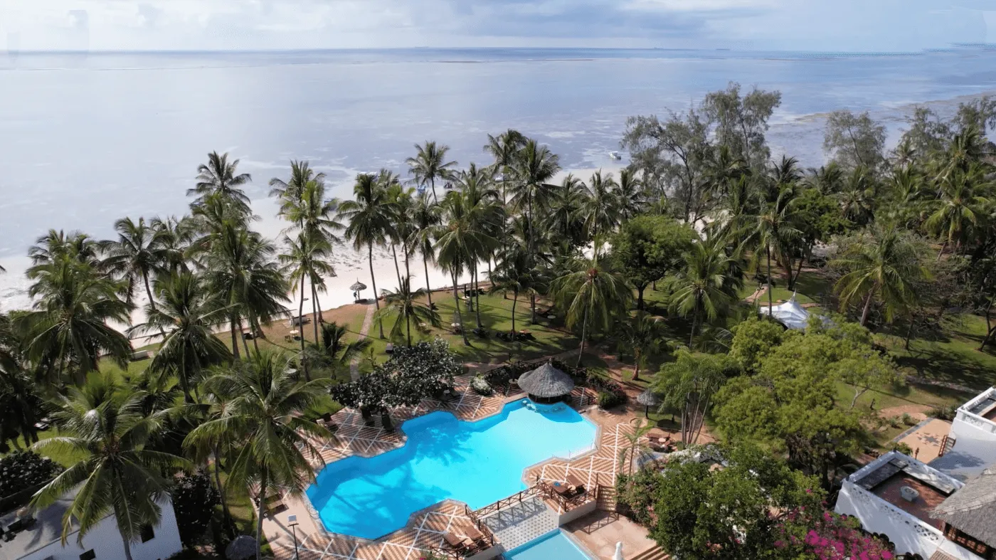Serena Beach Resort & Spa 5